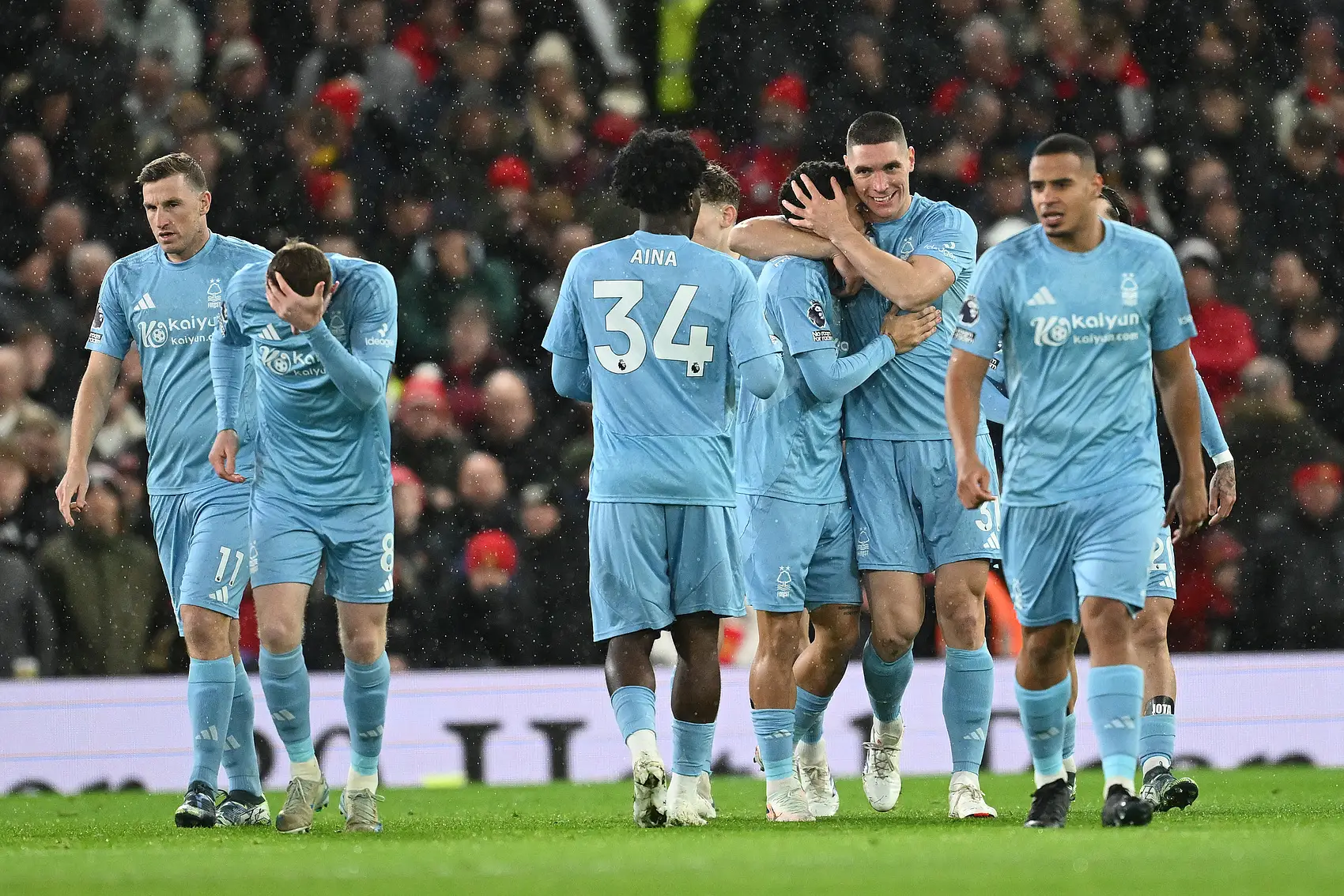 赛后突围战来临；曼联围绕意甲单刀错失；气氛紧张；数据趋势出现新变化的简单介绍