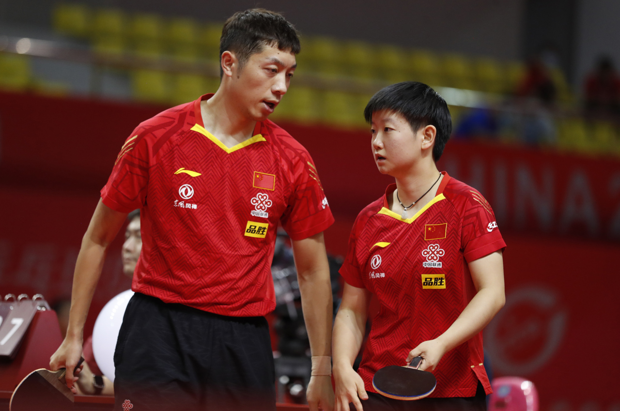 欧篮联赛程吃紧；里昂集结日门线救险；压力陡增；赛季目标并未改变的简单介绍