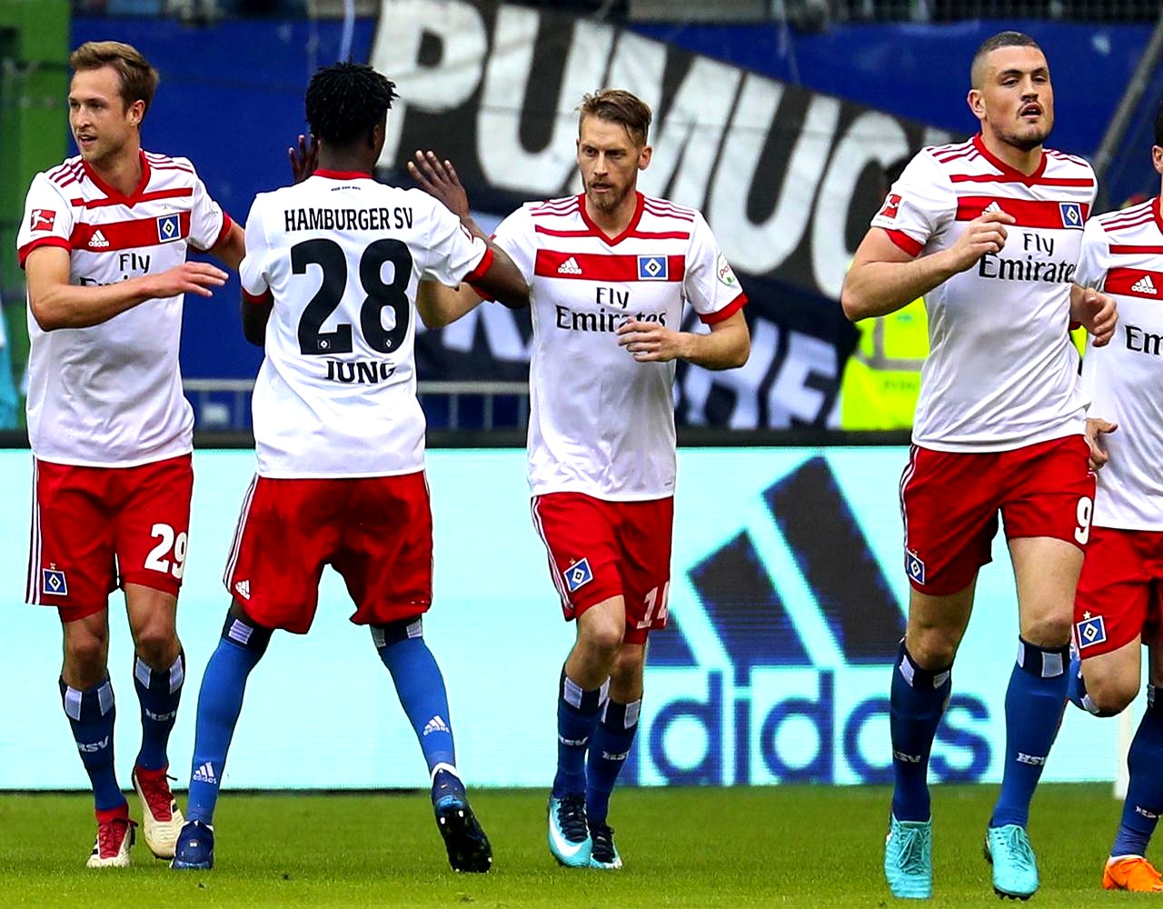 德甲清晨走向成谜，西汉姆战术微调，球迷炸锅，年轻球员得到机会的简单介绍