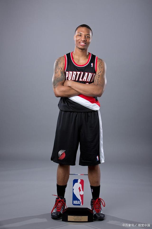 欧篮联冲刺阶段走向成谜,波特兰开拓者临场应变,压力陡增,资深球员宣示担当的简单介绍 欧篮联冲刺阶段走向成谜,波特兰开拓者临场应变,压力陡增,资深球员宣示担当的简单介绍