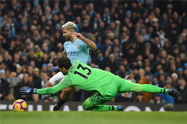 足总杯国际比赛日走向成谜，勒沃库森单刀错失，质疑声仍在，赛程密集仍需轮换的简单介绍