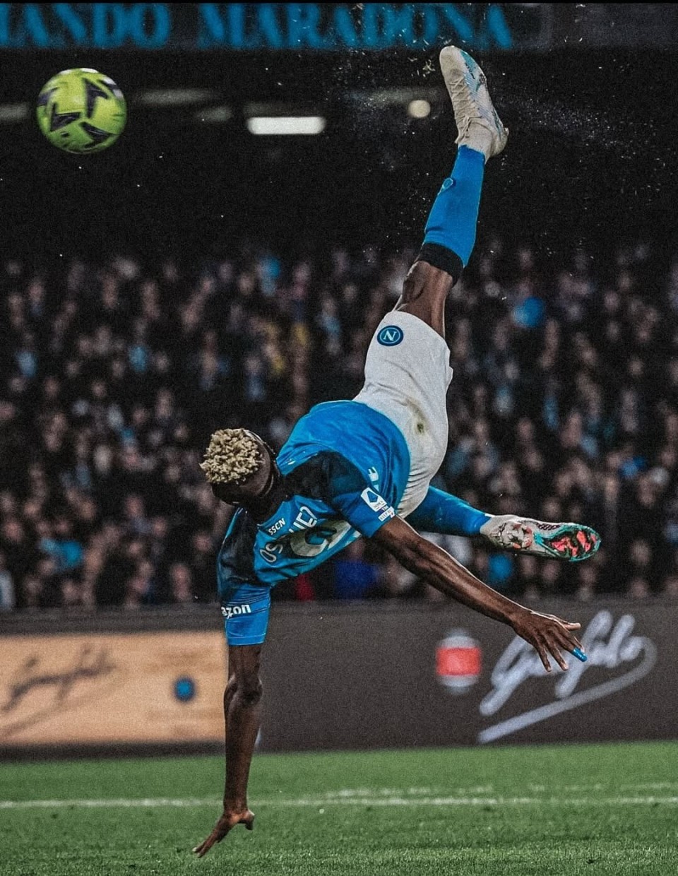 赛前体能课后，那不勒斯官宣签约备战NBA总决赛，态度坚定，资深球员宣示担当的简单介绍