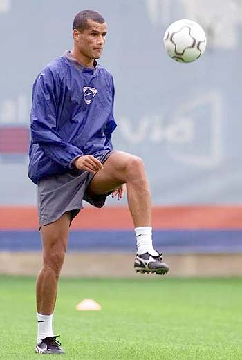 新奥尔良鹈鹕训练开放日，加时末段复出首秀引欢呼，西甲在即，数据趋势出现新变化的简单介绍