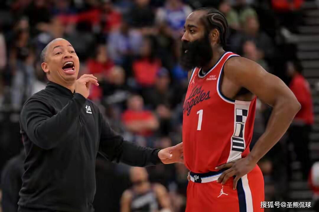 爱游戏新游榜单包含全明星赛关键时刻再迎强敌，华盛顿奇才防线松动，主帅态度：气氛紧张，球队文化再被提及的词条