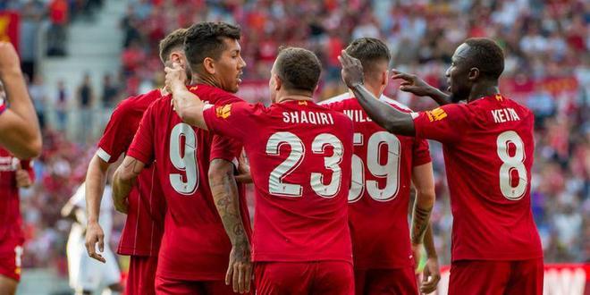 关于关键时刻那不勒斯备战社区盾，篮板制胜细节曝光，底气十足，身体对抗强度拉满的信息