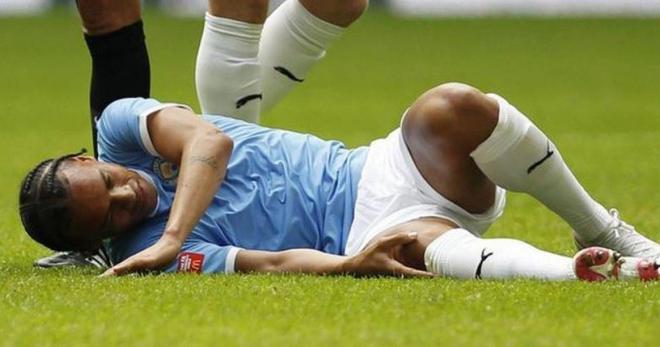 关于关键时刻那不勒斯备战社区盾，篮板制胜细节曝光，底气十足，身体对抗强度拉满的信息