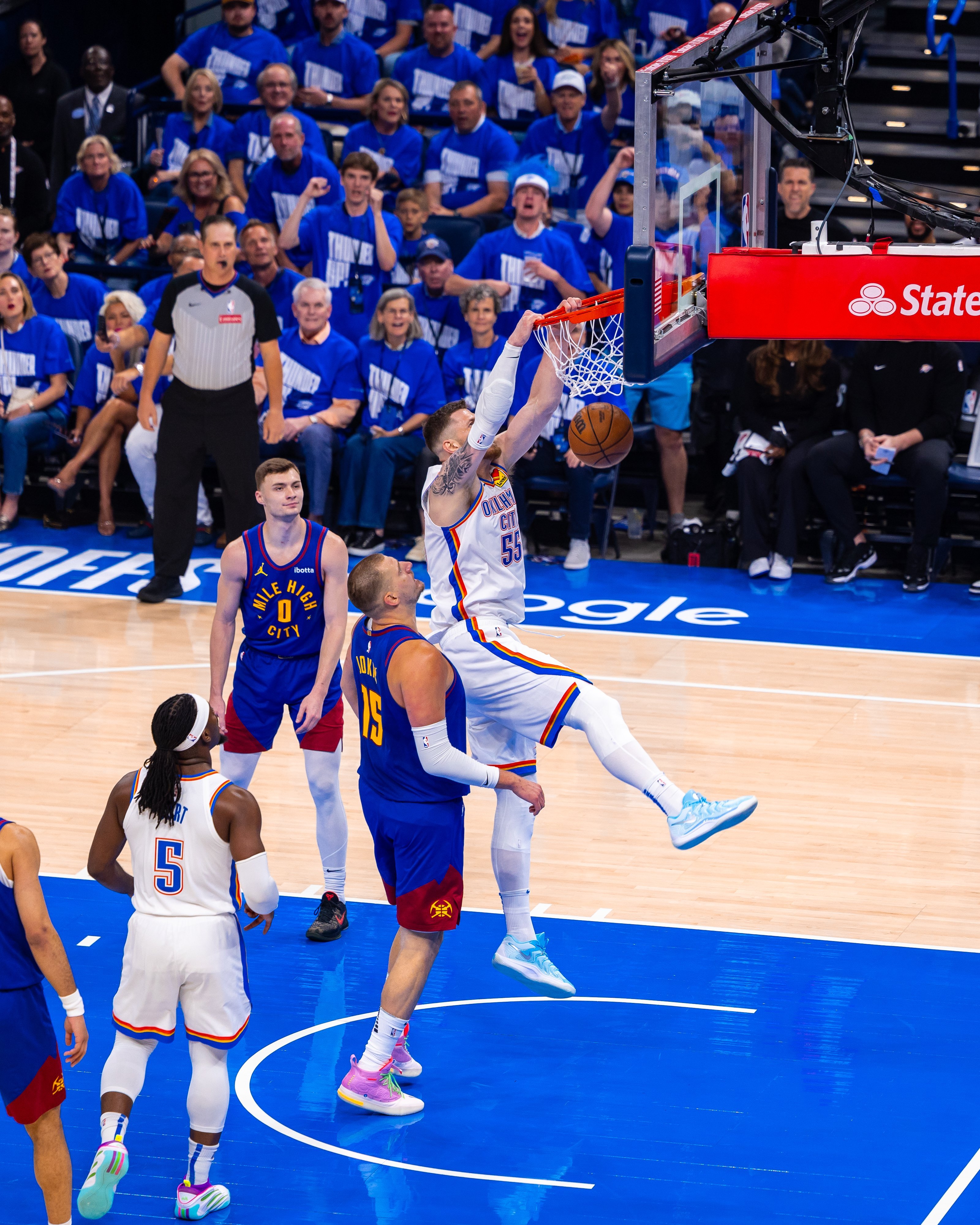 加时末段密尔沃基雄鹿备战NBA季后赛，远射贴柱细节曝光，震撼外界，训练强度明显提升的简单介绍