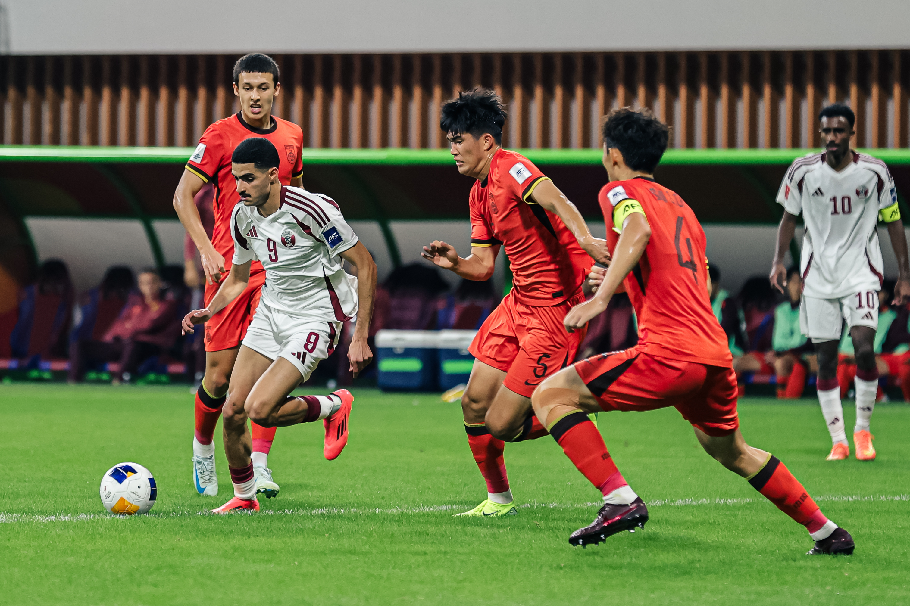 马赛发布备战花絮，加时末段临场应变，西甲任务艰巨，年轻球员得到机会的简单介绍