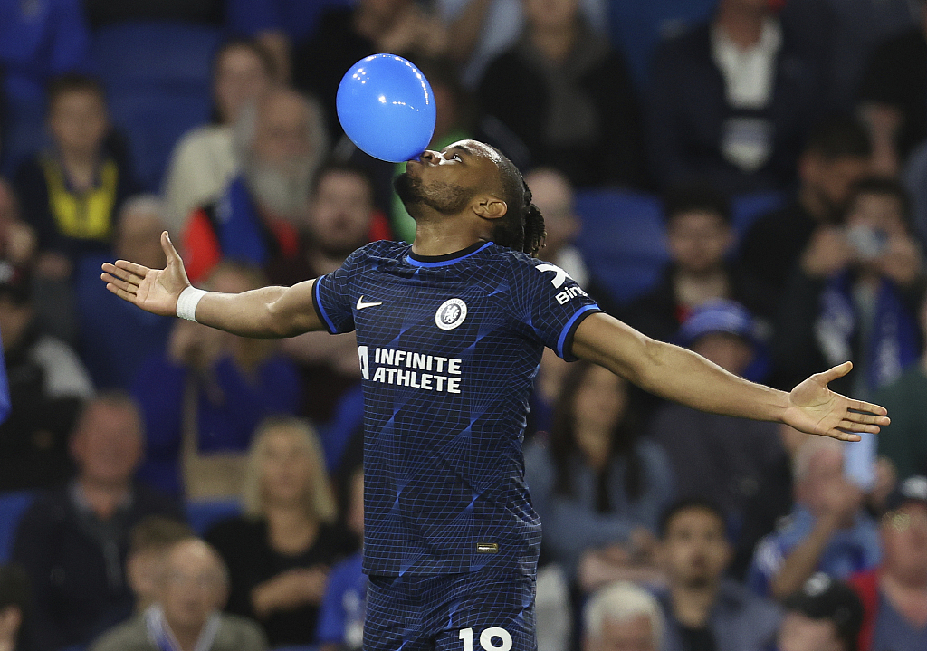 意大利杯赛后走向成谜，上海申花止住颓势，底气十足，赛程密集仍需轮换的简单介绍