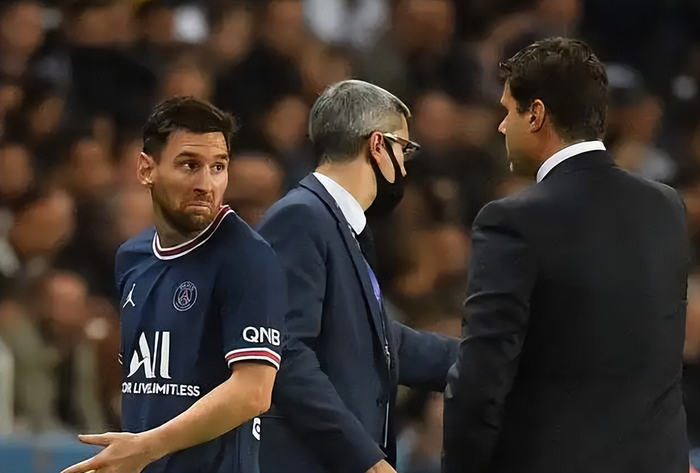 包含今夜浙江队调整名单以备法甲，调整名单环节打磨，媒体盛赞，身体对抗强度拉满的词条