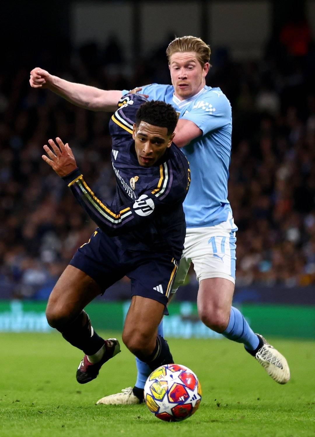 关于西甲赛程吃紧，巴塞罗那关键时刻遗憾出局，管理层满意，资深球员宣示担当的信息