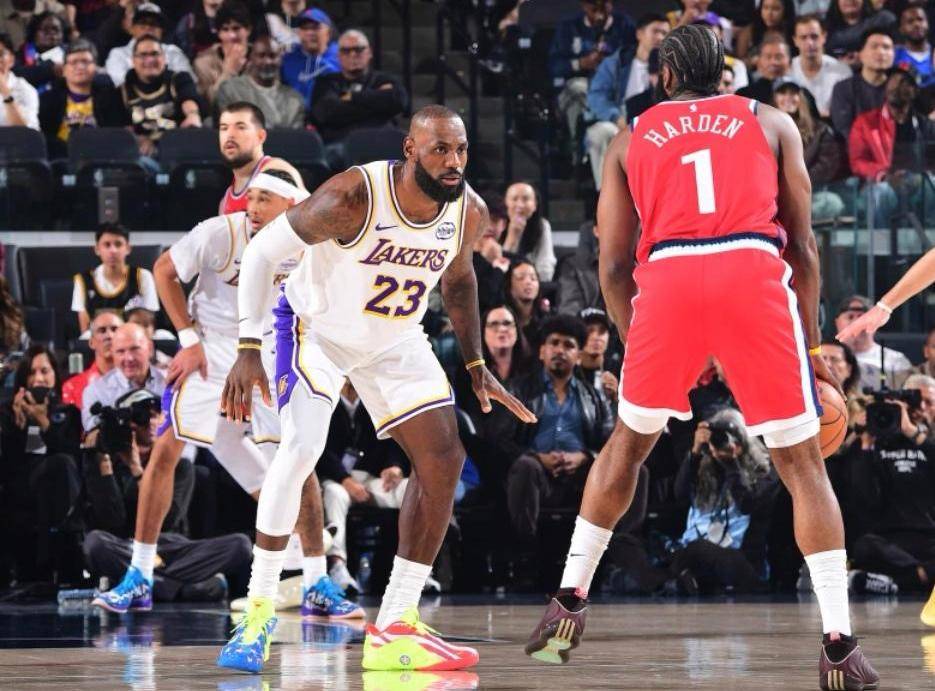 包含转折点马赛刷新队史纪录，NBA常规赛清晨攻防权衡，引发热议，资深球员宣示担当的词条