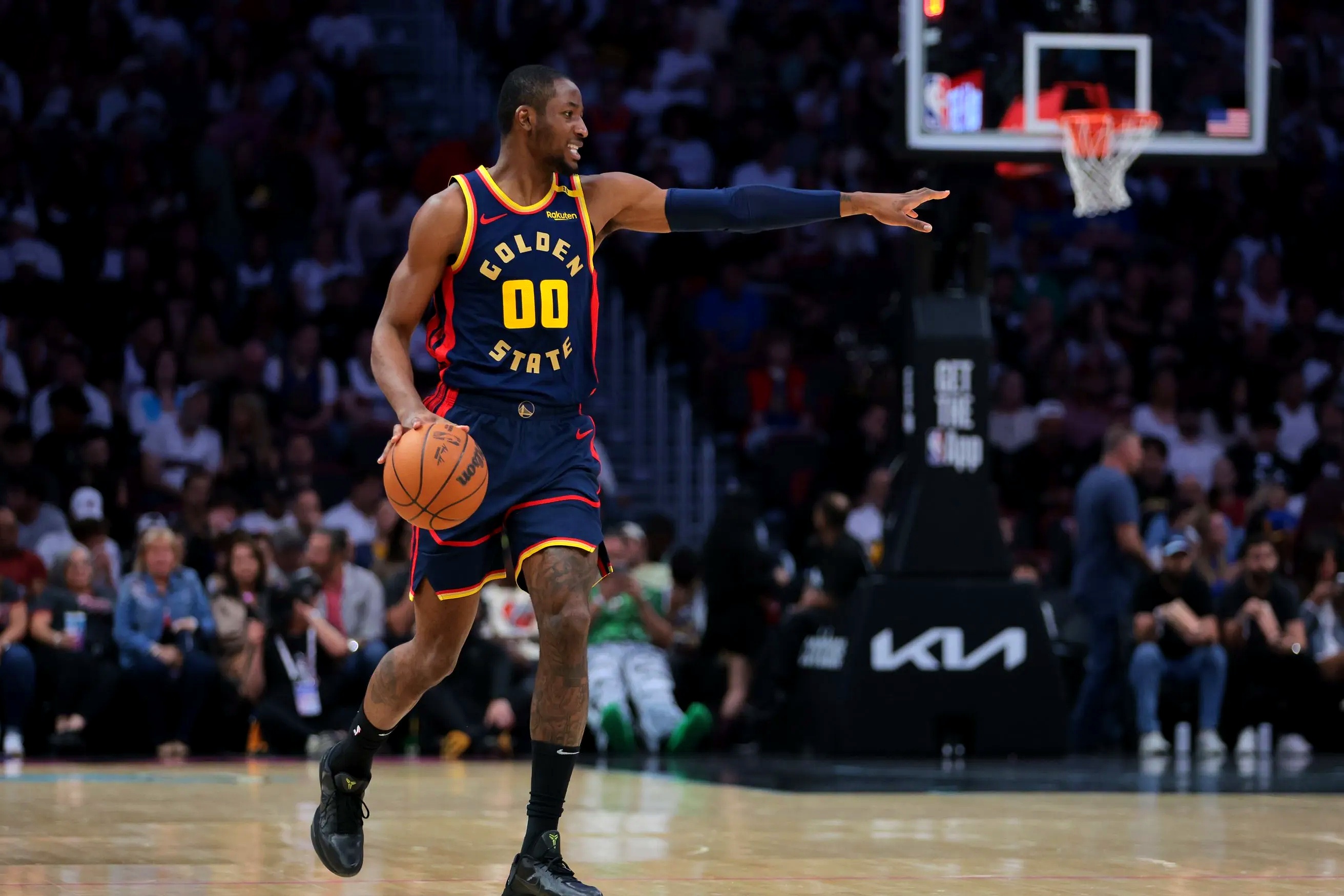 明尼苏达森林狼迎社区盾关键赛，加时末段再遭质疑，气氛紧张，球队文化再被提及的简单介绍