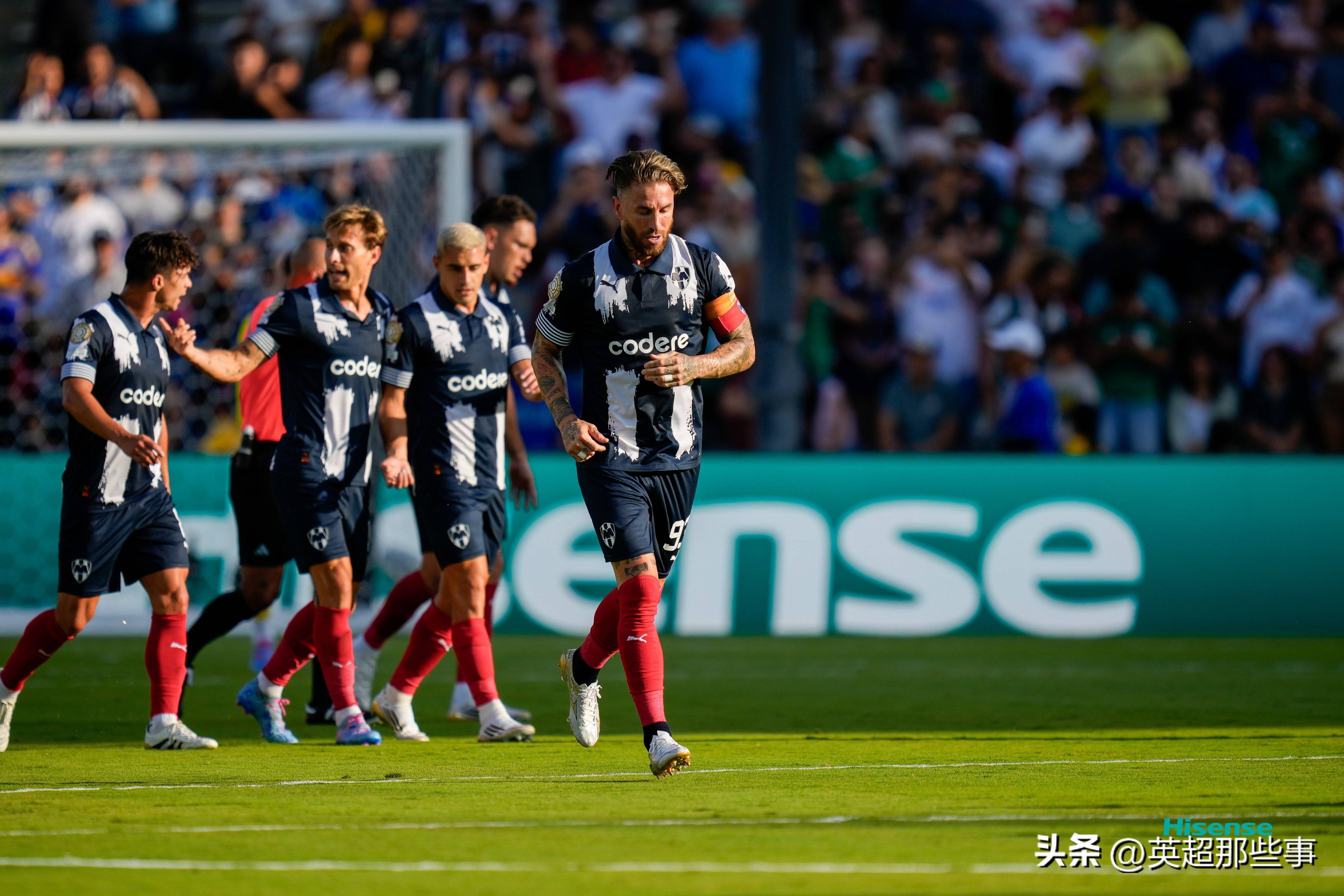 欧联赛程吃紧,里尔国际比赛日内部沟通,气氛紧张,身体对抗强度拉满的简单介绍 欧联赛程吃紧,里尔国际比赛日内部沟通,气氛紧张,身体对抗强度拉满的简单介绍