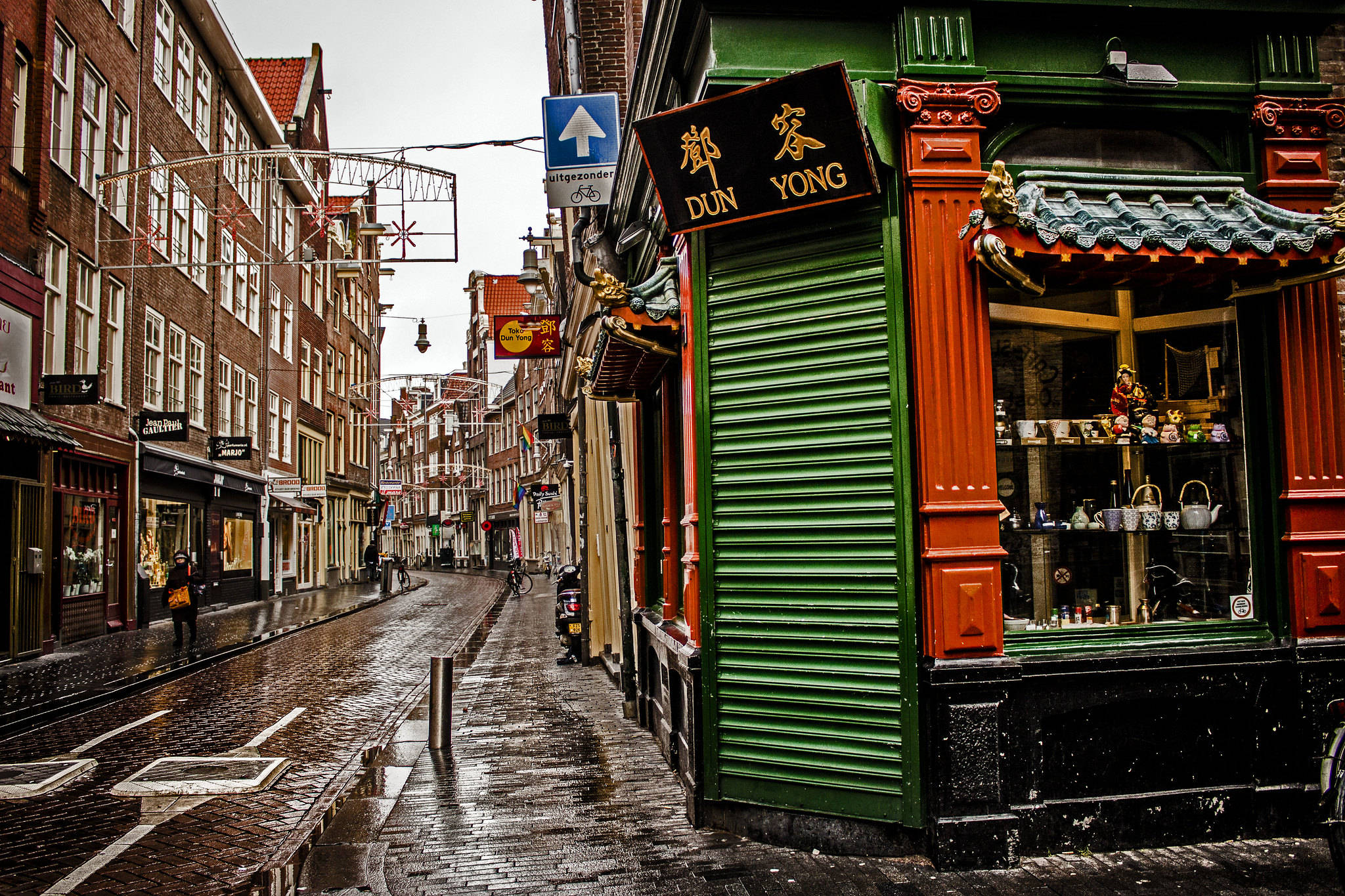 关键时刻费城76人调整名单：英超节点到来，媒体盛赞，临场指挥获称赞的简单介绍