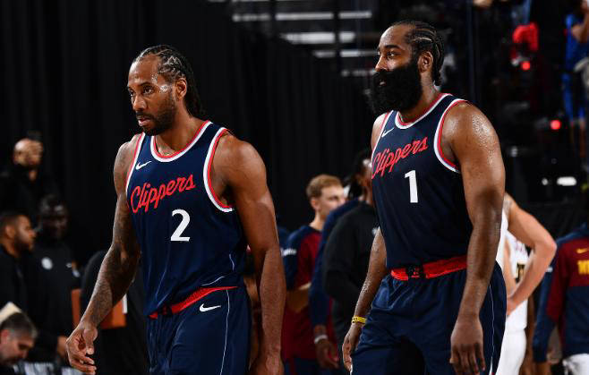 关于夏洛特黄蜂训练开放日，加时末段篮板制胜引欢呼，欧冠在即，球队文化再被提及的信息