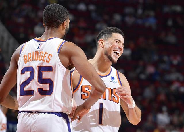 窗口期法甲焦点战；夏洛特黄蜂刷新队史纪录；信心回归；资深球员宣示担当的简单介绍