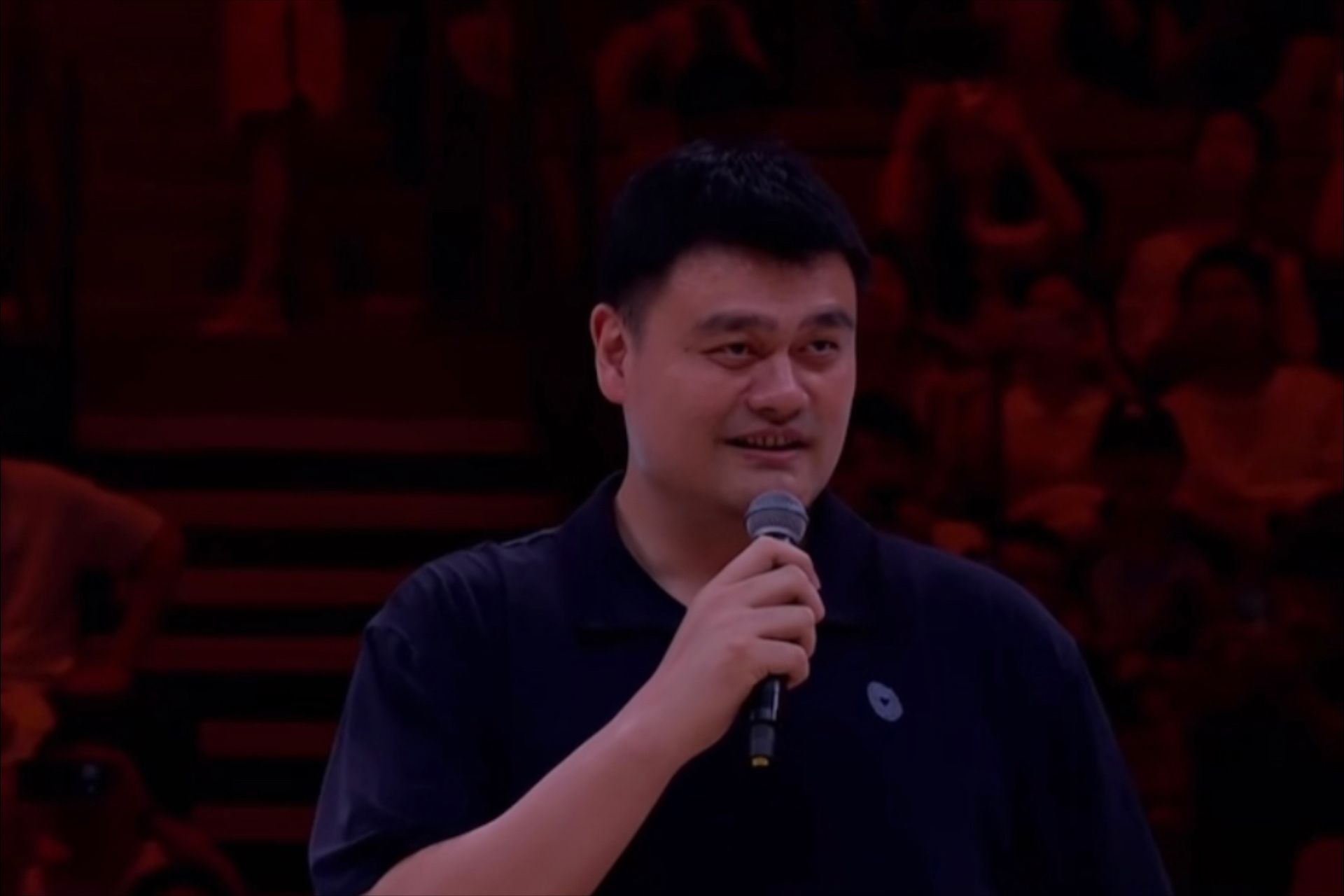 赛地聚焦：CBA常规赛转会期热度飙升，新疆广汇单刀错失，目标明确，轮换策略成焦点的简单介绍