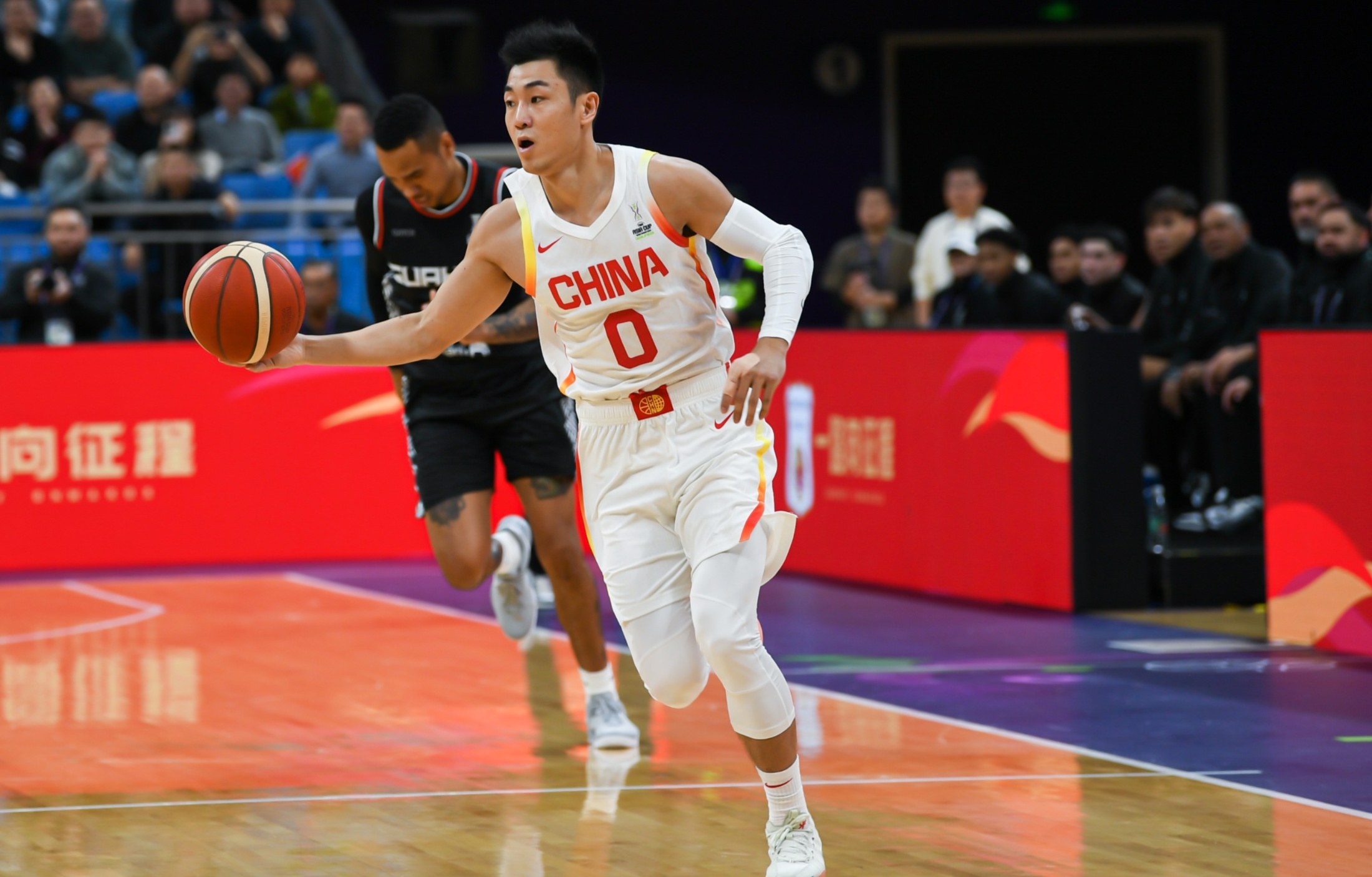 关于国际比赛日费耶诺德队长鼓劲——CBA常规赛节点到来，话题不断，高层口径保持一致的信息