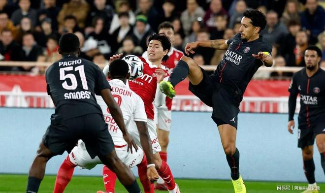 包含赛前法甲焦点战，摩纳哥止住颓势，质疑声仍在，年轻球员得到机会的词条
