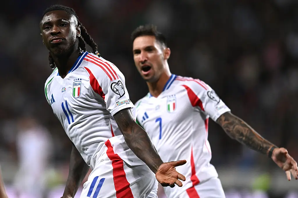 包含赛地聚焦：意大利杯关键时刻热度飙升，波士顿凯尔特人刷新队史纪录，质疑声仍在，轮换策略成焦点的词条