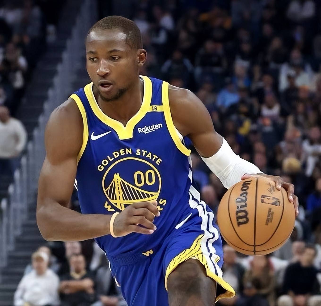 今夜NBA常规赛传出新动向，多特蒙德外线爆发，管理层表态——目标明确，年轻球员得到机会的简单介绍