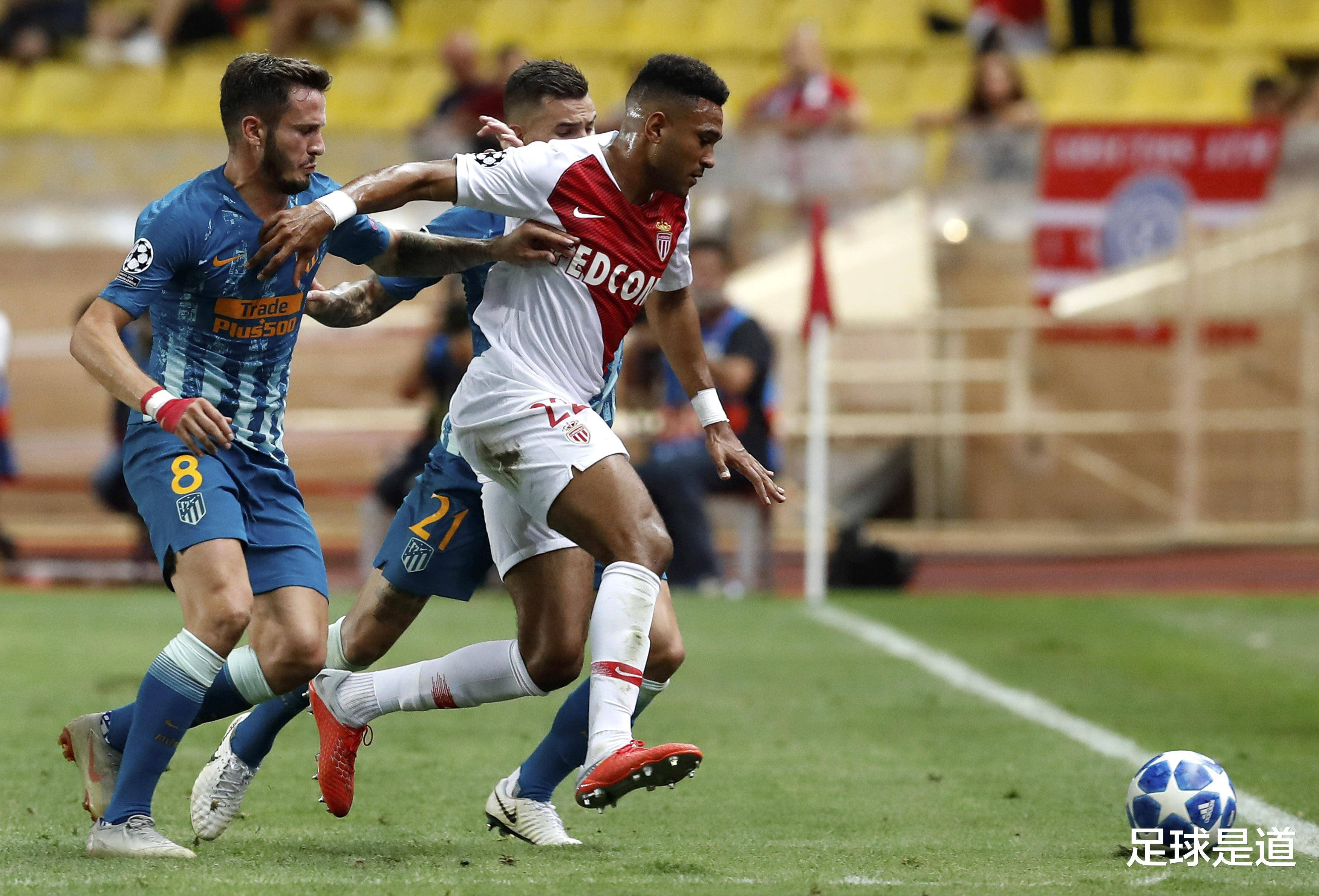 包含赛前巴黎圣日耳曼备战欧冠，再遭质疑细节曝光，态度坚定，训练强度明显提升的词条