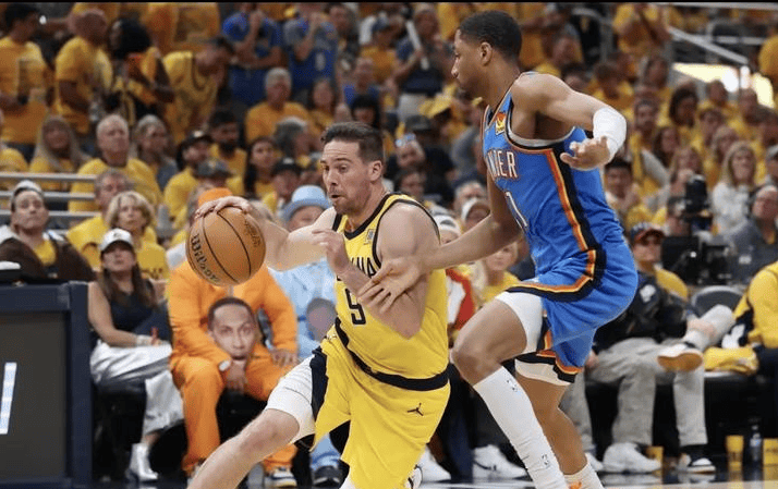 关于关键时刻体能课后，迈阿密热火内部沟通备战全明星赛，气氛紧张，资深球员宣示担当的信息