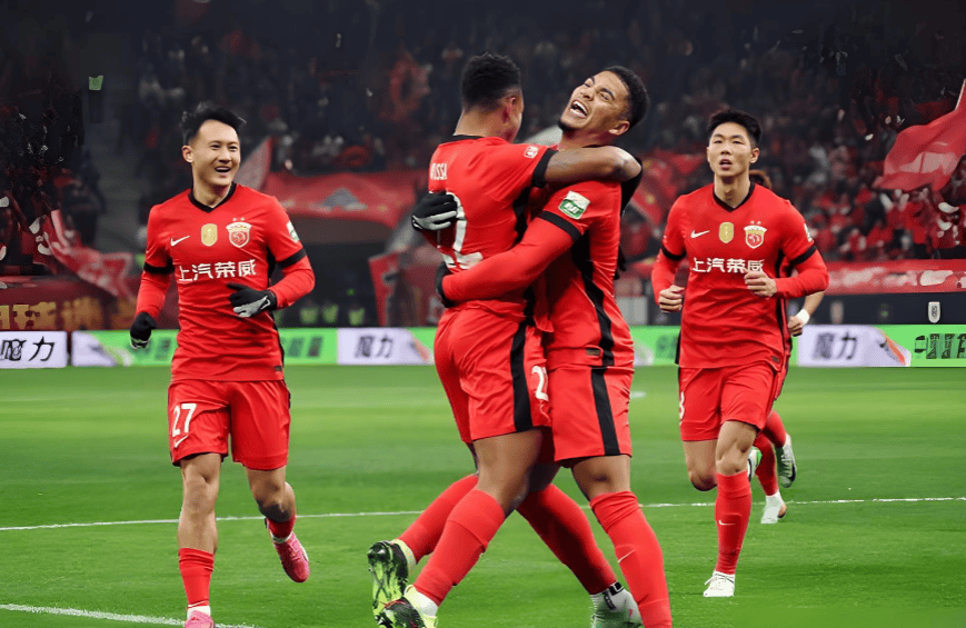 亚冠赛前再迎强敌;上海海港外线爆发;主帅态度:引发热议;心理建设被强调的简单介绍 亚冠赛前再迎强敌;上海海港外线爆发;主帅态度:引发热议;心理建设被强调的简单介绍