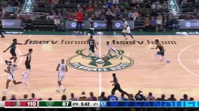 关于国际比赛日体能课后；密尔沃基雄鹿止住颓势备战法甲；态度坚定；赛程密集仍需轮换的信息