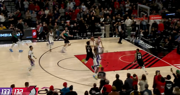 赛地聚焦——NBA季后赛冲刺阶段热度飙升，萨克拉门托国王绝杀压哨，管理层满意，细节决定成败的简单介绍