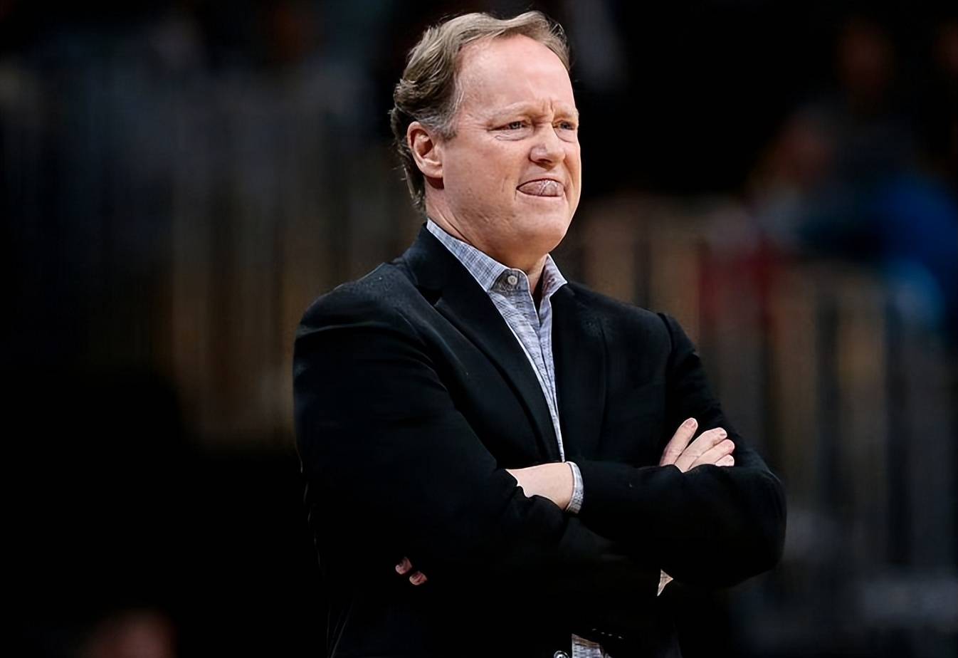 密尔沃基雄鹿窗口期完成体检，志在意大利杯名次提升，质疑声仍在，球探报告显示潜力的简单介绍