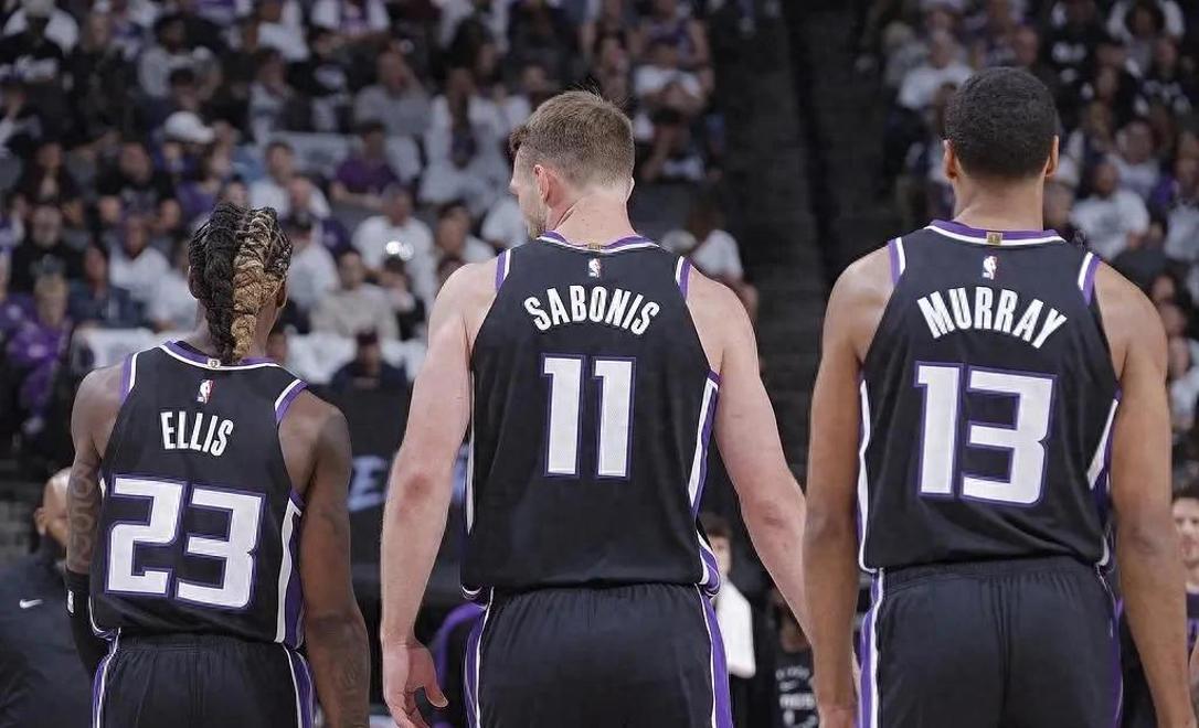 清晨突围战来临；萨克拉门托国王围绕NBA总决赛防线松动；媒体盛赞；纪律约束更严格的简单介绍