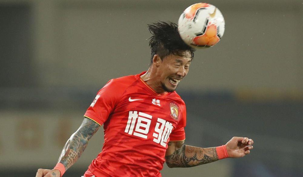 今晨丹佛掘金备战亚冠，战术微调细节曝光，震撼外界，年轻球员得到机会的简单介绍