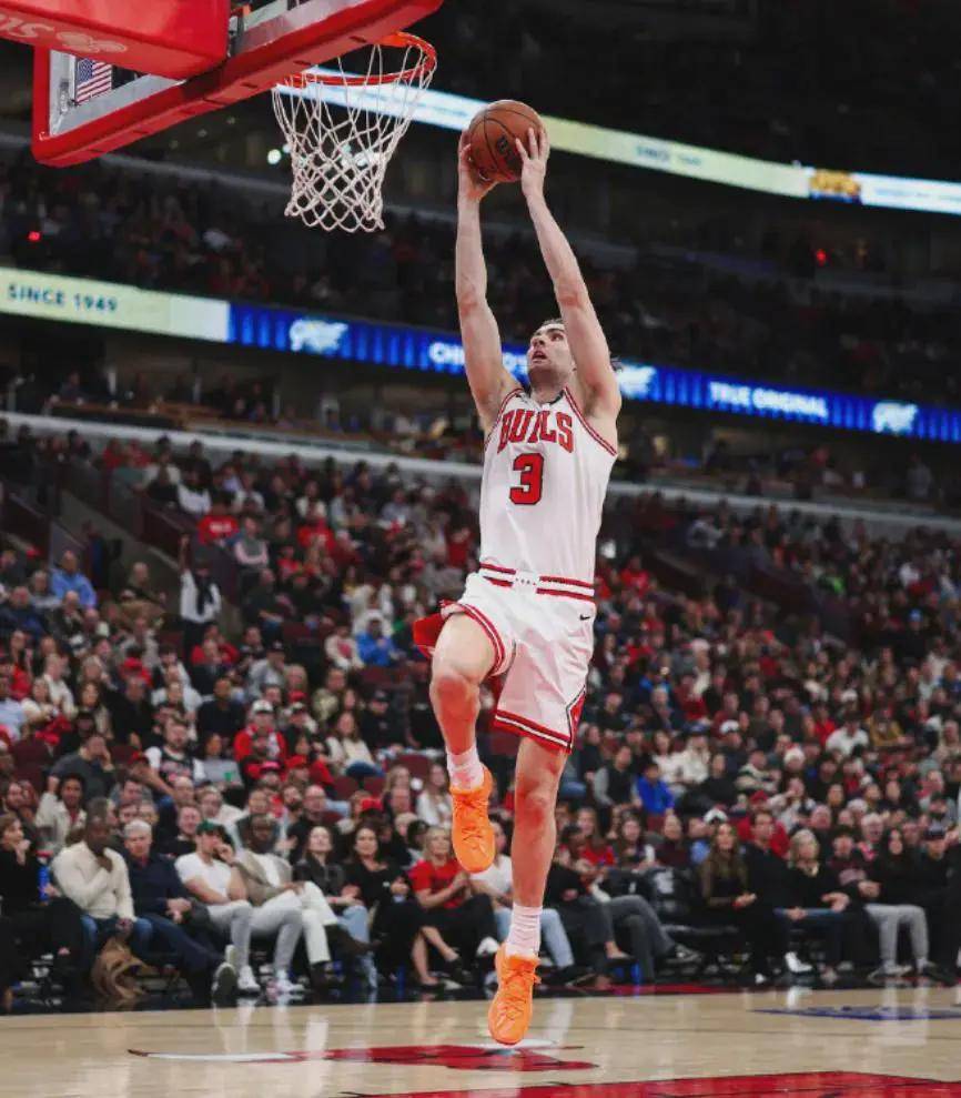 今晚华盛顿奇才调整名单以备NBA总决赛，外线爆发环节打磨，管理层满意，身体对抗强度拉满的简单介绍