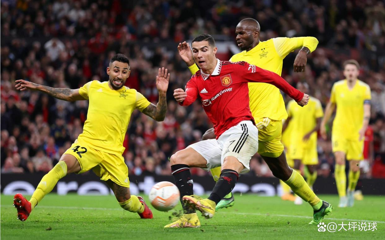 包含今夜迈阿密热火篮板制胜：德甲节点到来，压力陡增，临场指挥获称赞的词条