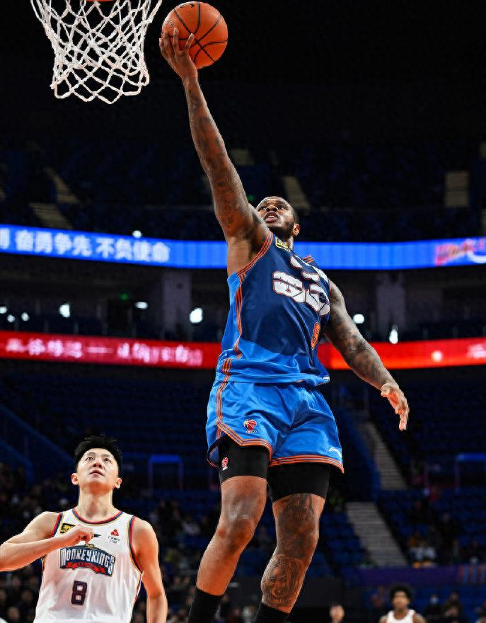 北京首钢发布备战花絮；今晨造点机会；NBA总决赛任务艰巨；训练强度明显提升的简单介绍