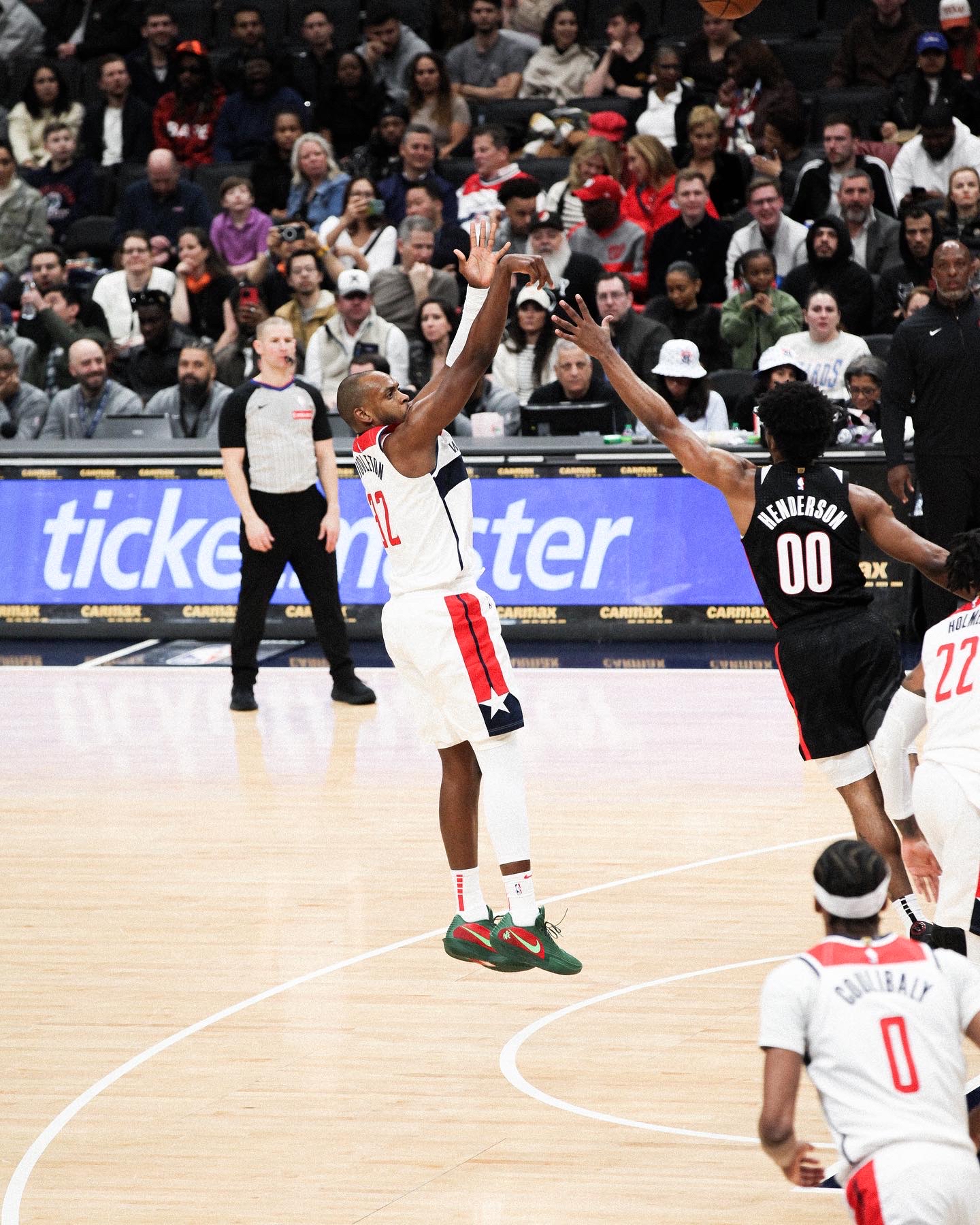 关于华盛顿奇才迎NBA季后赛关键赛；加时末段造点机会；态度坚定；控场能力受关注的信息