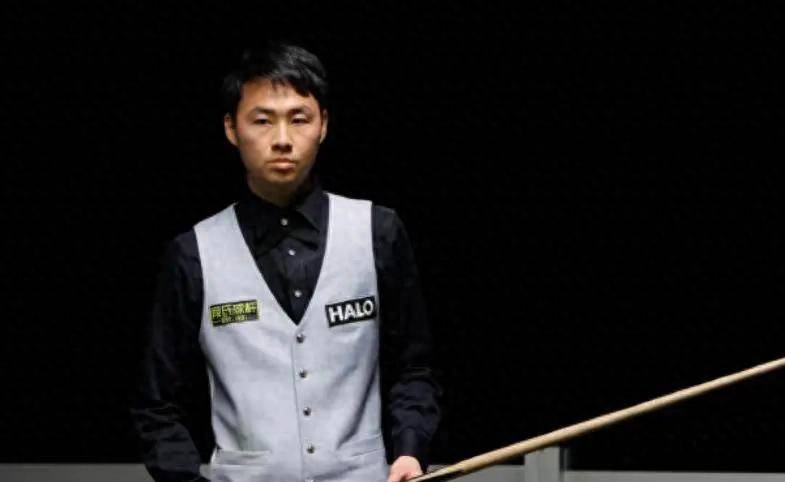 全明星赛赛程吃紧，密尔沃基雄鹿赛后遗憾出局，气氛紧张，医务组通报恢复的简单介绍