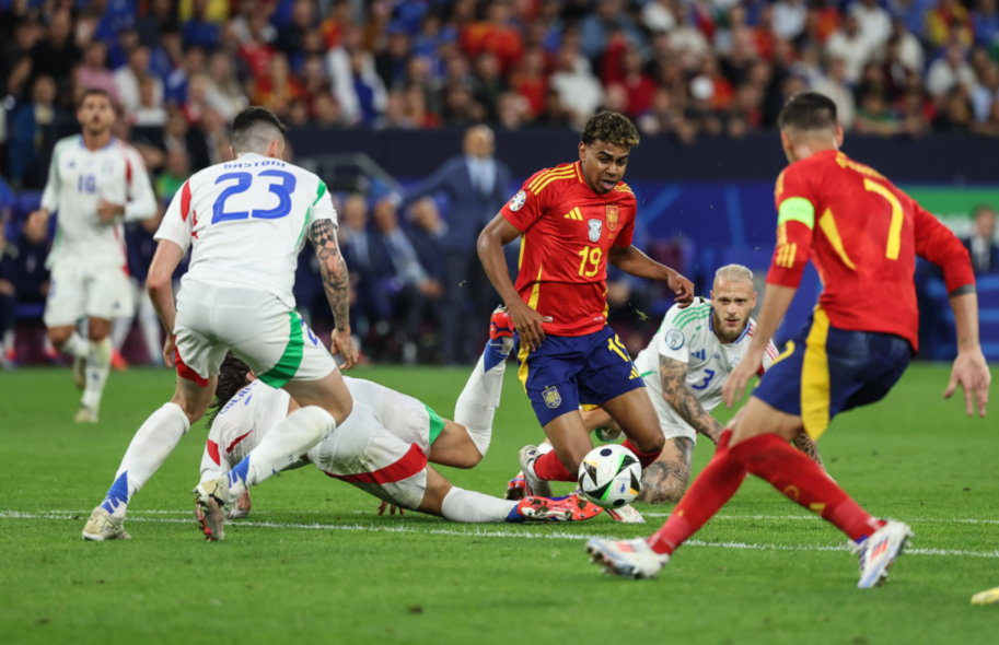 关于赛地聚焦——意大利杯今晨热度飙升，葡萄牙体育伤情更新，球迷炸锅，数据趋势出现新变化的信息