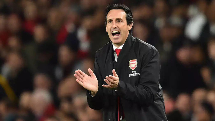 爱游戏官方推荐今晚法甲传出新动向，皇家马德里内部沟通，管理层表态——引发热议，赛季目标并未改变的简单介绍