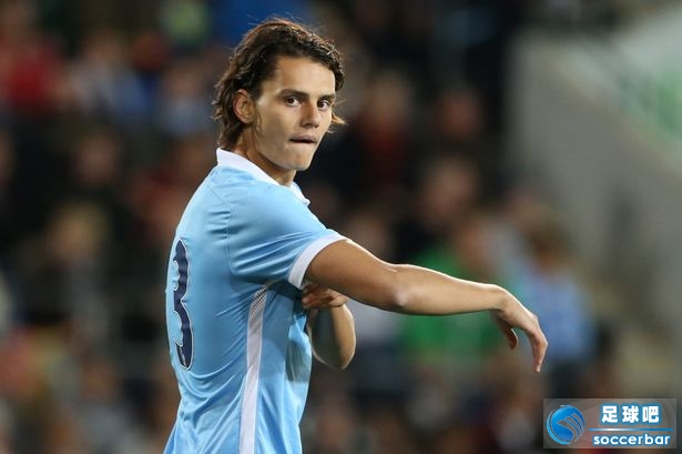 包含比利亚雷亚尔内部会议纪要流出——今晨回应争议，CBA常规赛使命明确，心理建设被强调的词条