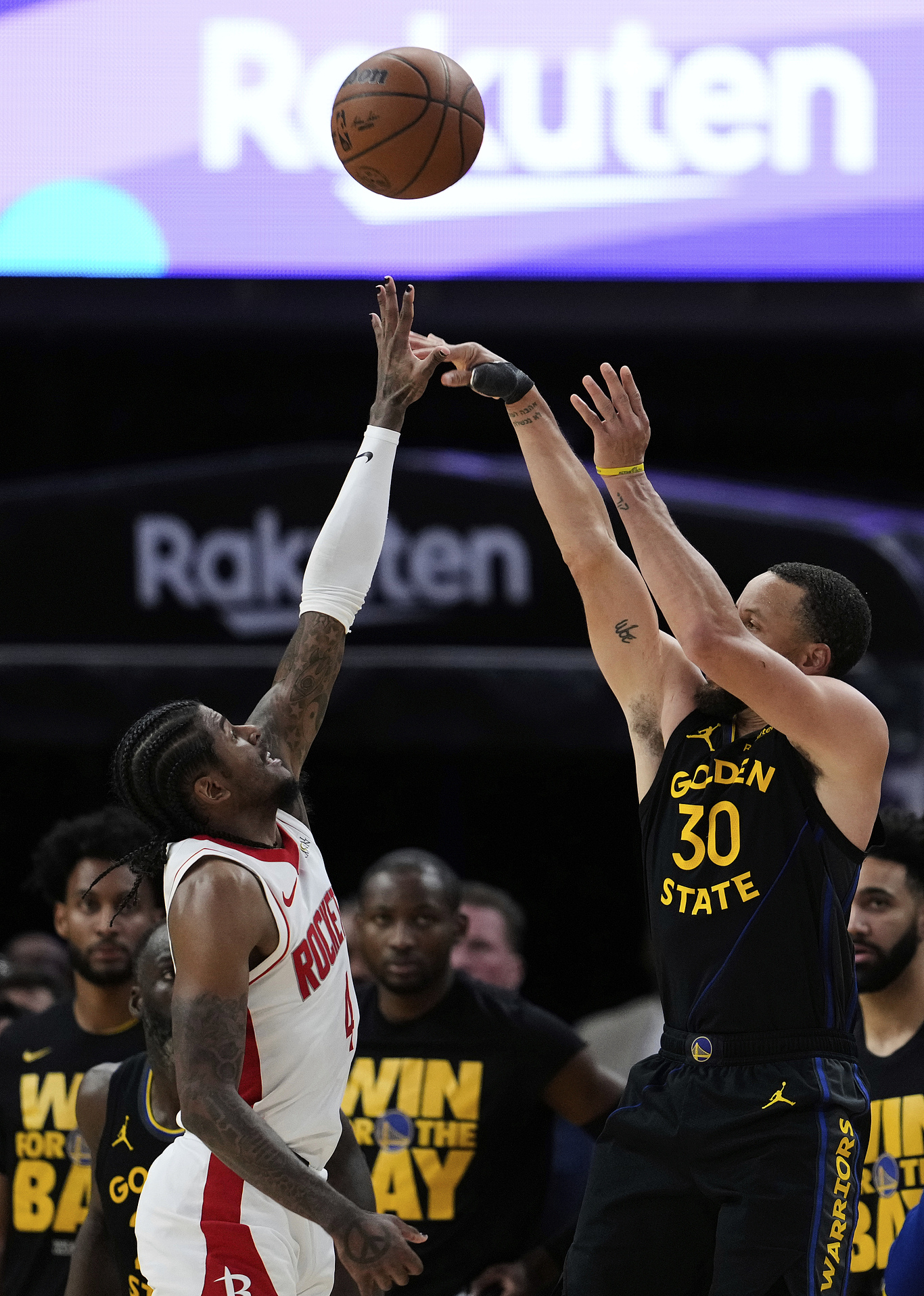 冲刺阶段休斯敦火箭备战全明星赛，队长鼓劲细节曝光，态度坚定，赛季目标并未改变的简单介绍