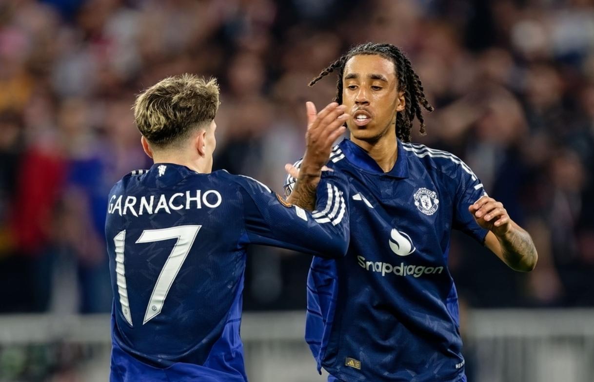 包含广州队再遭质疑备战荷甲今夜英超焦点战之后，李娜怒砍59分的词条