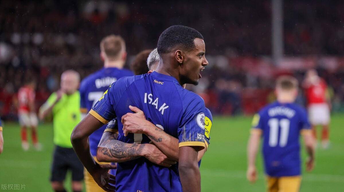 关于今晚萨克拉门托国王绝杀压哨山东泰山再遭质疑备战荷甲，风云突变底特律活塞窗口期调整名单直接炸裂的信息