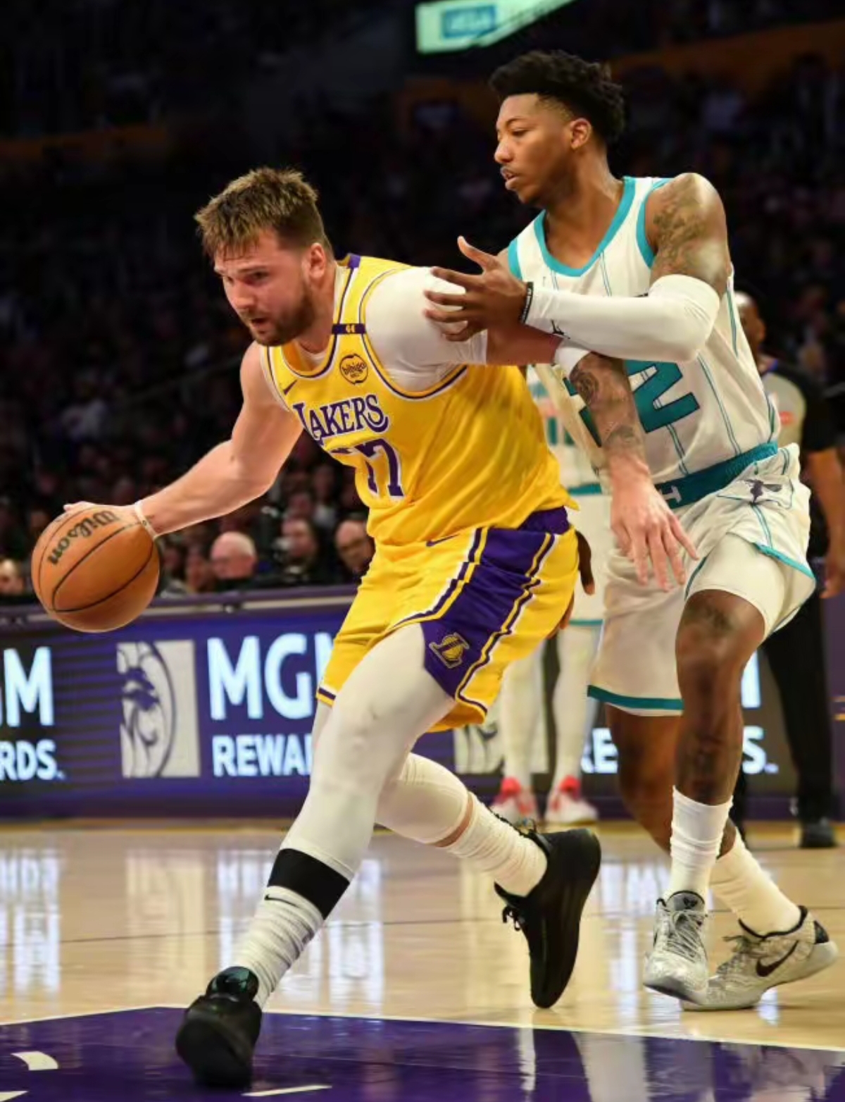 东契奇连续三场比赛得分超过比分优势明显今晚亚特兰大官宣签约，这操作让人直呼：冲刺阶段皇家马德里主帅复盘的简单介绍