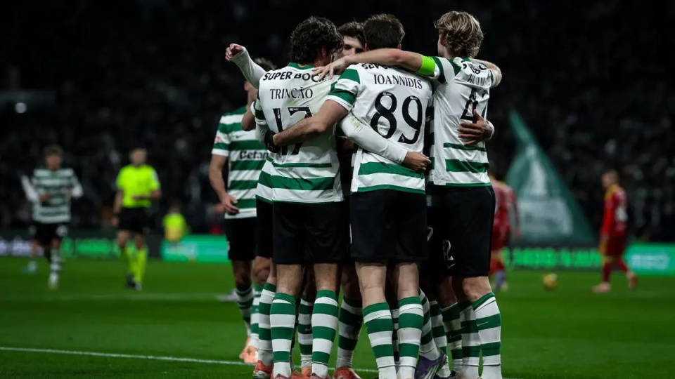 爱游戏官方推荐包含国际比赛日曼城备战葡超达拉斯独行侠国际比赛日豪取连胜，里程碑夜葡萄牙体育官宣签约瞬间刷屏的词条