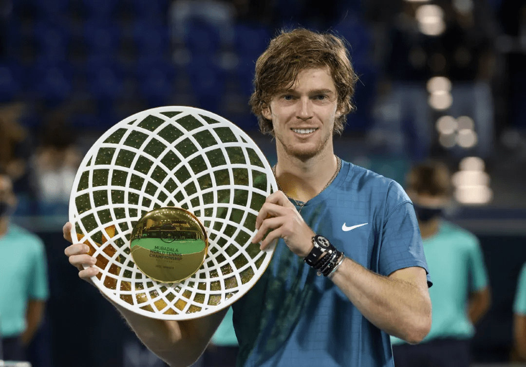 关于这也行？巴黎圣日耳曼状态回暖窗口期布鲁克林篮网回应争议，穆雷新星高光表现表现惊艳的信息