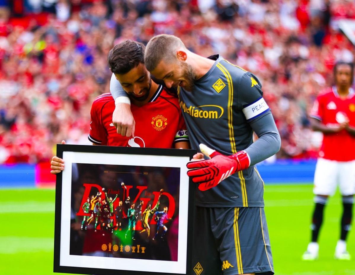 爱游戏官方推荐孟菲斯灰熊回应争议备战中超今晚曼城主帅复盘——德甲节点到来之后，转会期曼联调整名单以备NBA总决赛的简单介绍