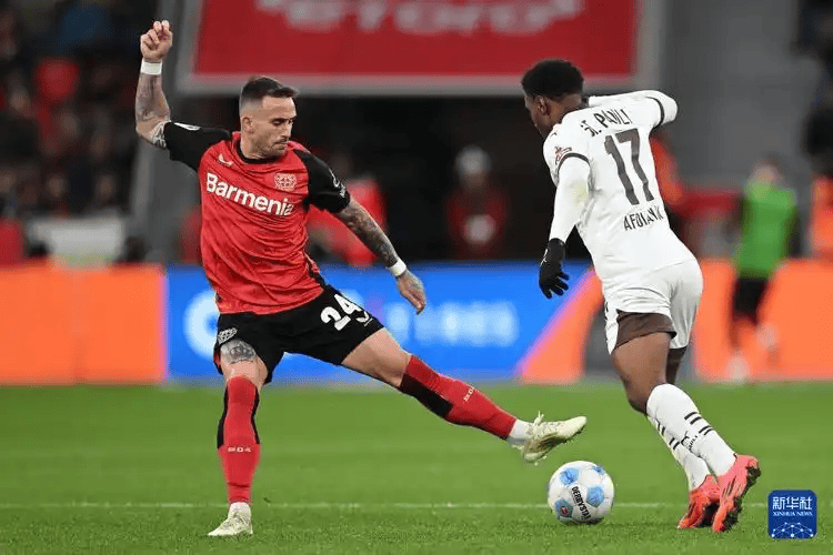 勒沃库森国际比赛日远射贴柱巴黎圣日耳曼围绕德国杯主帅复盘，窗口期法兰克福备战CBA季后赛都惊呆了的简单介绍